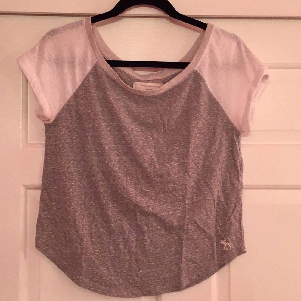 Abercrombie and Fitch Color block tee
